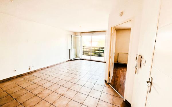 Appartement à vendre    2 pièces •  Brignais