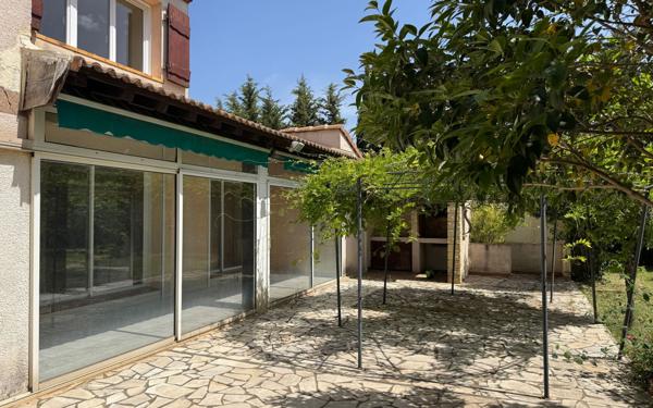 Maison à vendre    5 pièces •  Beauvoisin