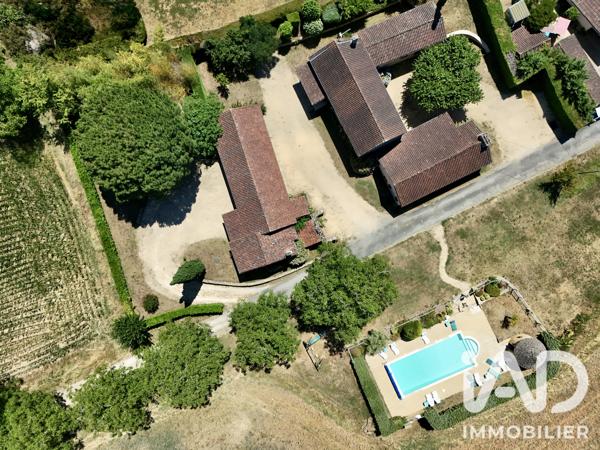 Maison à vendre 12 pièces 240 m² Saint-André-d'Allas