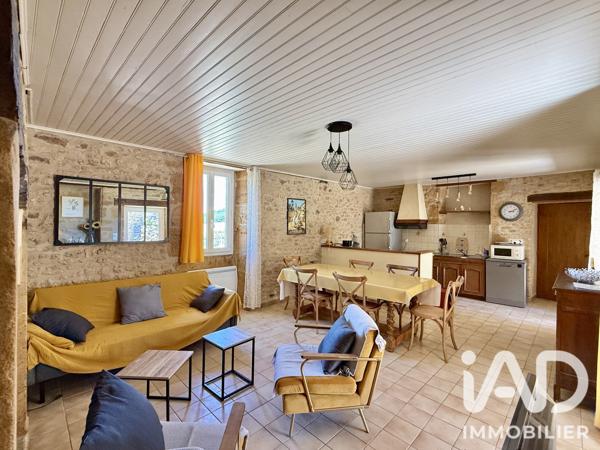 Maison à vendre 12 pièces 240 m² Saint-André-d'Allas