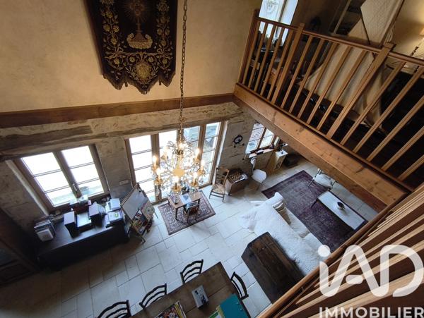 Maison à vendre 10 pièces 260 m² Valence-en-Poitou