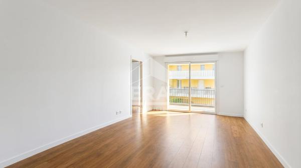 3 PIECES + Balcon et Paking RÉCENT PORTE DE PARIS !!!!