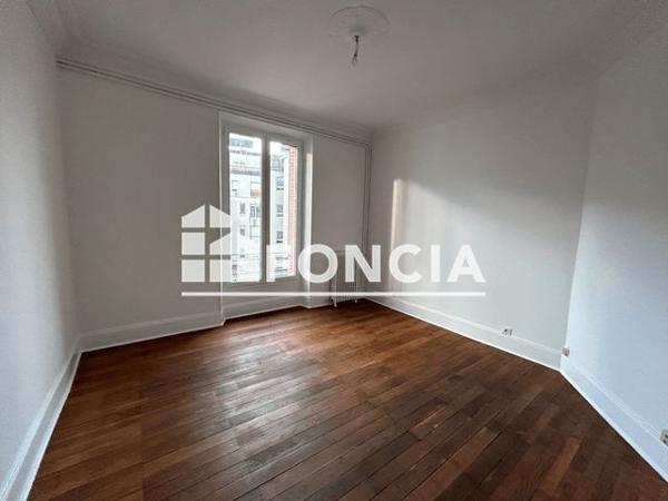 Location Appartement 3 pièces 82.11 m² - 21 RUE GENERAL RAMBAUD Grenoble 38000