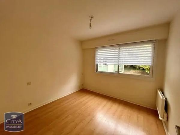 Appartement à louer 3 pièces 80.67m² Clermont-Ferrand (63000)