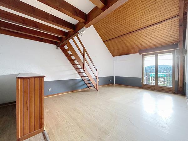 Appartement T2 en duplex de 45 m²  zone Brive Ouest - Garage - Clim