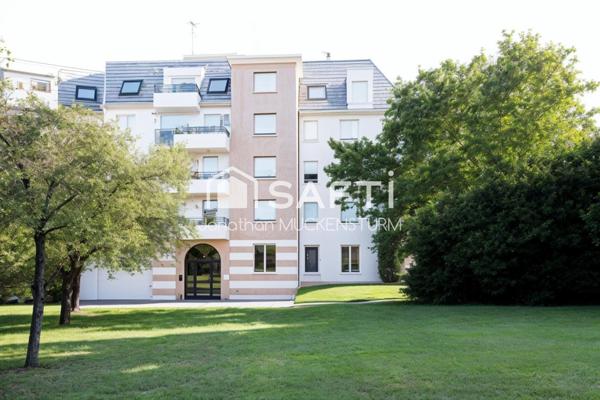 Charmant 3 pièces dans un cadre verdoyant.