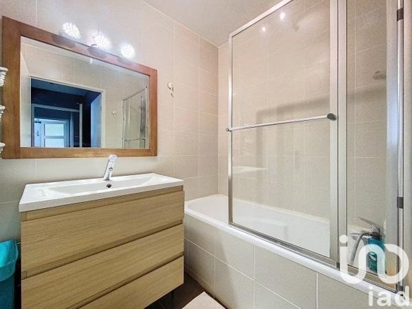 Appartement 3 pièces de 64 m² à Sainte-Geneviève-des-Bois (91700)