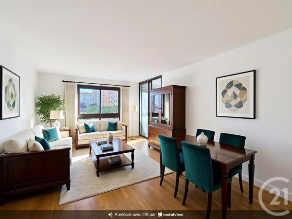 Appartement T3 à vendre  3 pièces - 82,66 m 2   LYON  - 69004
