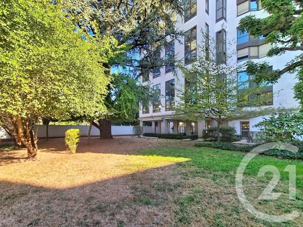 Appartement T3 à vendre  3 pièces - 82,66 m 2   LYON  - 69004