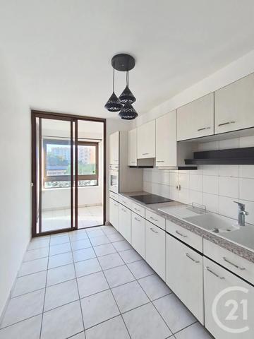 Appartement T3 à vendre  3 pièces - 82,66 m 2   LYON  - 69004