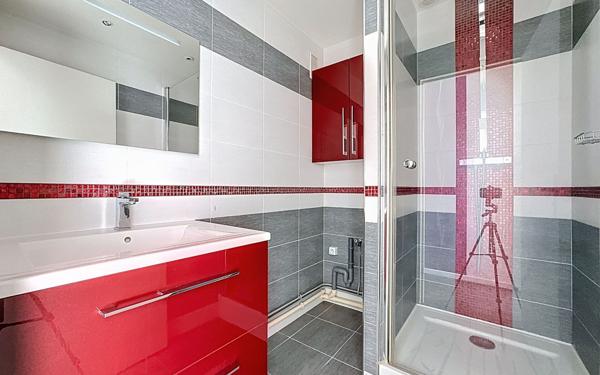 Appartement à vendre    3 pièces • 81 m2 Limoges