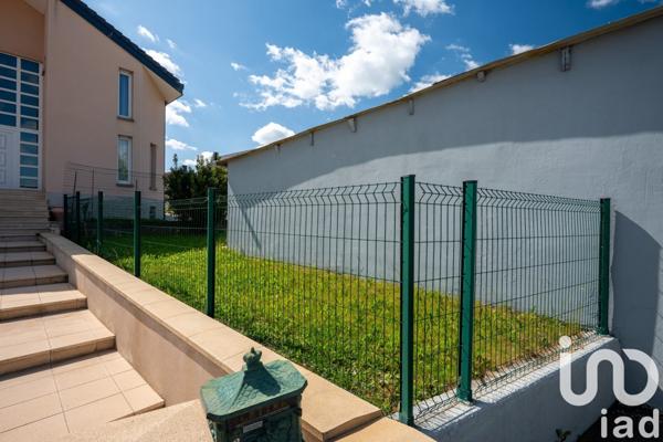 Maison 4 pièces de 82 m² à Villerupt (54190)