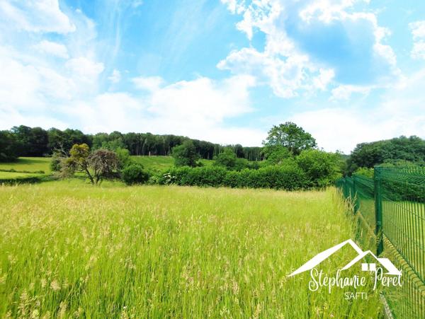 Terrain de 1 015 m² avec fournil – Un cadre paisible pour votre projet