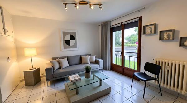 Appartement F1 25m2 avec cave et place de parking