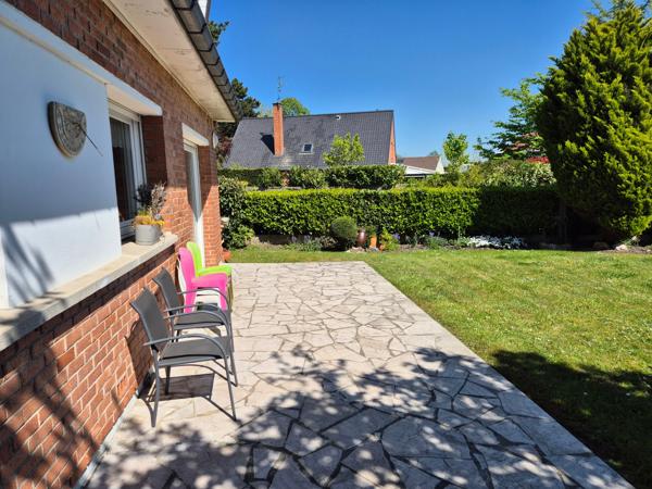 Maison semi individuelle 4 chambres + jardin + garage