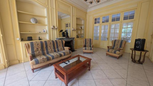 Maison à ROUBAIX, 59100 - 5 pièces 269m²
