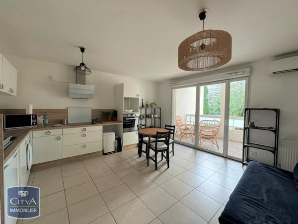 Appartement à louer 3 pièces 57.14m² Marseille 8e Arrondissement (13008)