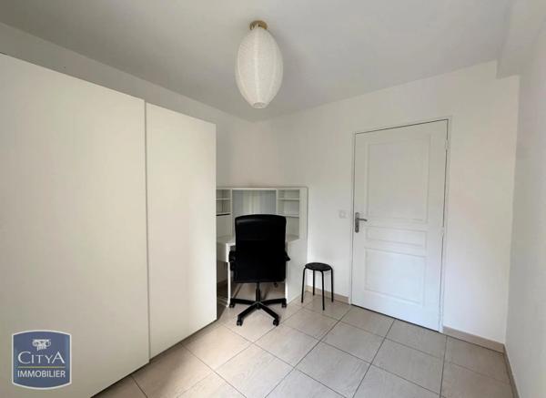 Appartement à louer 3 pièces 57.14m² Marseille 8e Arrondissement (13008)