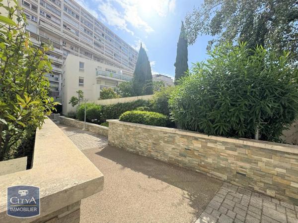 Appartement à louer 3 pièces 57.14m² Marseille 8e Arrondissement (13008)