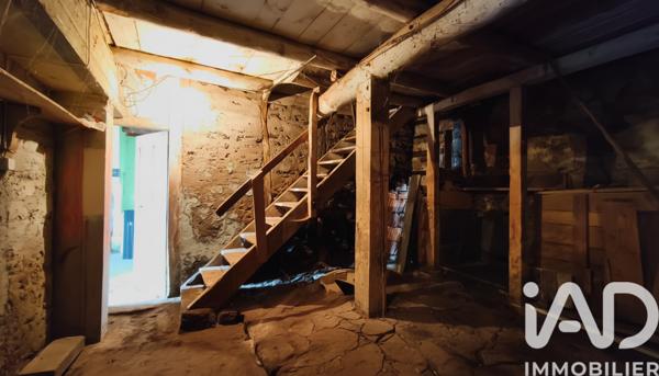 Maison à vendre 5 pièces 101 m² Saint-Pierre-du-Champ