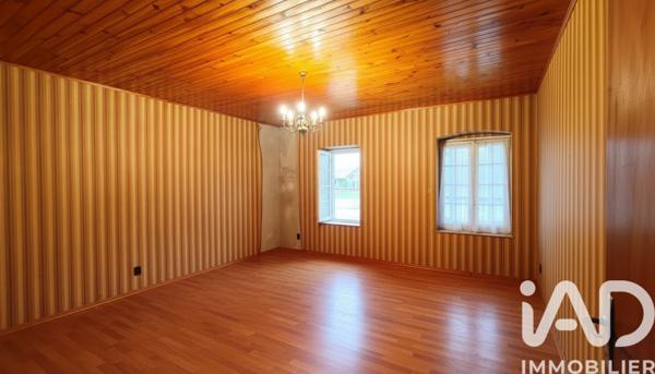 Maison à vendre 5 pièces 101 m² Saint-Pierre-du-Champ