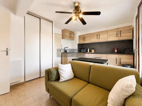 Vente                                                      Appartement
                        
                     2 pièces                      29 m2                     à Saint-Aygulf