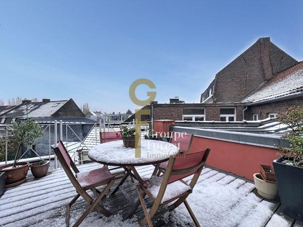 HYPER CENTRE : 3/4 CHAMBRES, TERRASSE