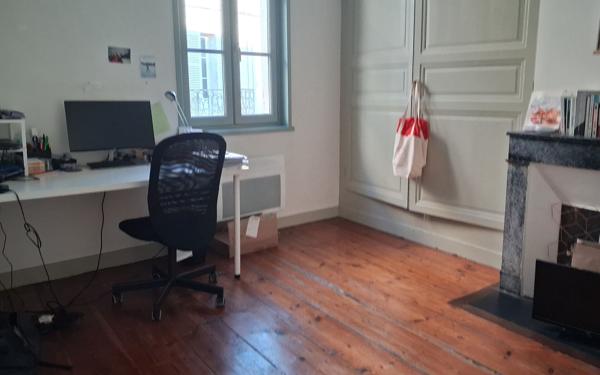 Appartement à louer    3 pièces •  Saintes