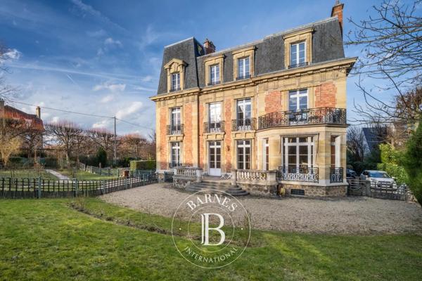 Le Chesnay, Appartement 3 Chambres -  155 m² à vendre