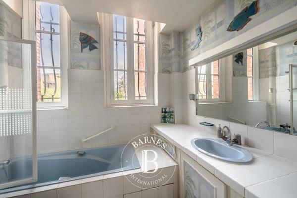 Le Chesnay, Appartement 3 Chambres -  155 m² à vendre