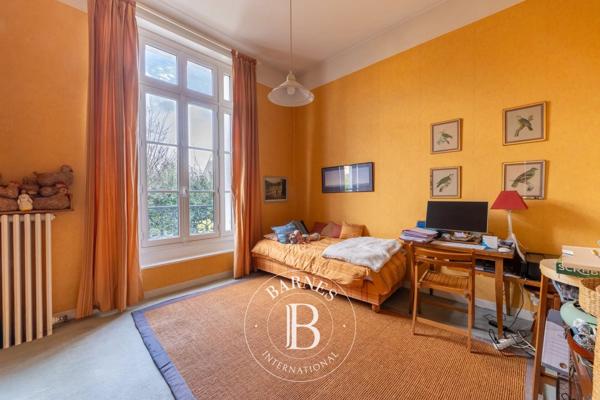 Le Chesnay, Appartement 3 Chambres -  155 m² à vendre