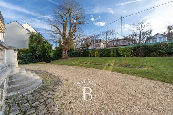 Le Chesnay, Appartement 3 Chambres -  155 m² à vendre