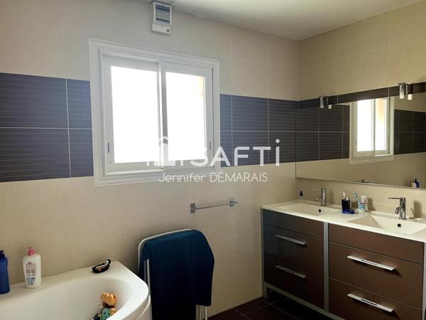 MAISON FAMILIALE JARDIN ARBORE PISCINE SAINT-JORY