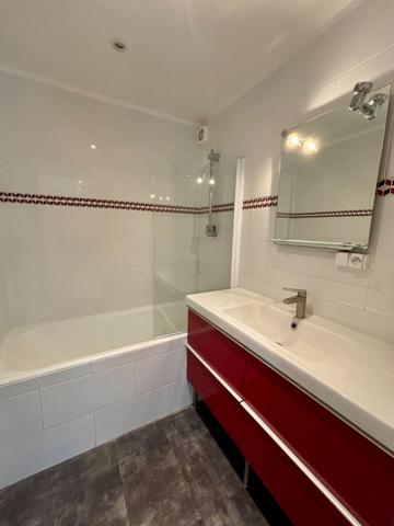 Appartement L Hay Les Roses 4 pièces 71.80 m2