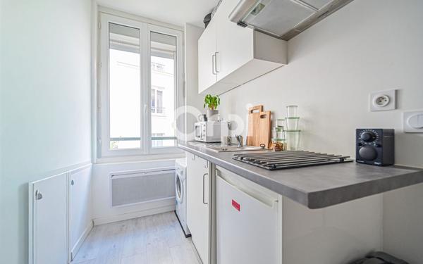Appartement à vendre    1 pièce • 13 m2 Paris 20
