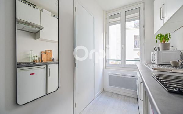 Appartement à vendre    1 pièce • 13 m2 Paris 20