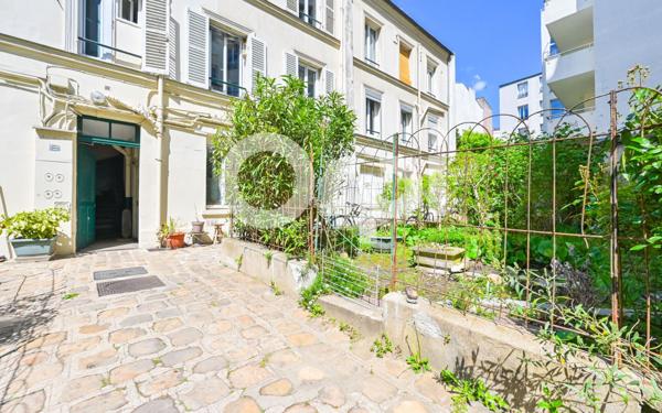 Appartement à vendre    1 pièce • 13 m2 Paris 20