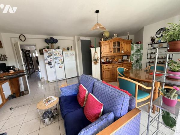 Appartement T.3 situé en rez-de-jardin avec garage