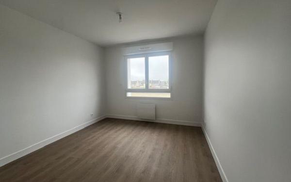 Appartement à louer    3 pièces •  Ploudalmézeau