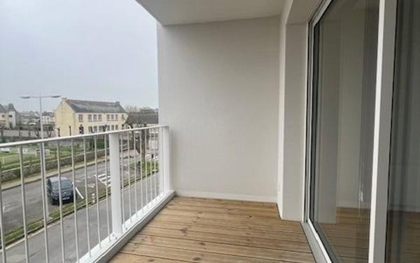 Appartement à louer    3 pièces •  Ploudalmézeau