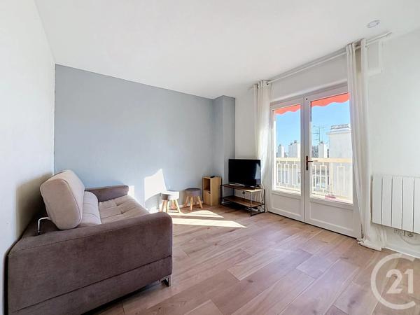 Appartement Studio à vendre  1 pièce - 17,60 m 2   FREJUS  - 83