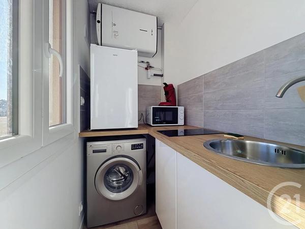 Appartement Studio à vendre  1 pièce - 17,60 m 2   FREJUS  - 83