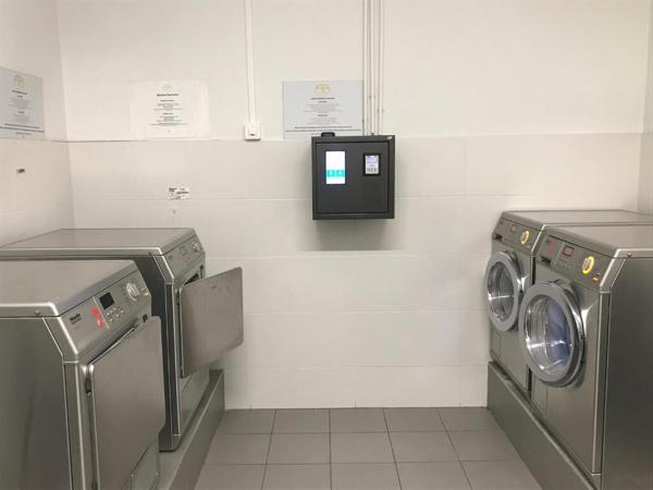 A VENDRE POUR INVEST LMNP SOUS BAIL COMMERCIAL : Appartement 1 pièce de 17,6 m² situé à Palaiseau (91)