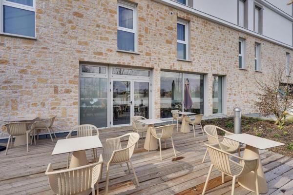 A VENDRE POUR INVEST LMNP SOUS BAIL COMMERCIAL : Appartement 1 pièce de 17,6 m² situé à Palaiseau (91)