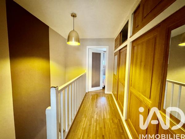 Maison à vendre 5 pièces 189 m² Épernay
