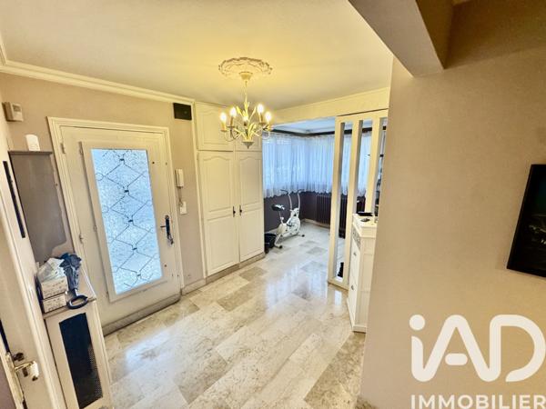Maison à vendre 5 pièces 189 m² Épernay
