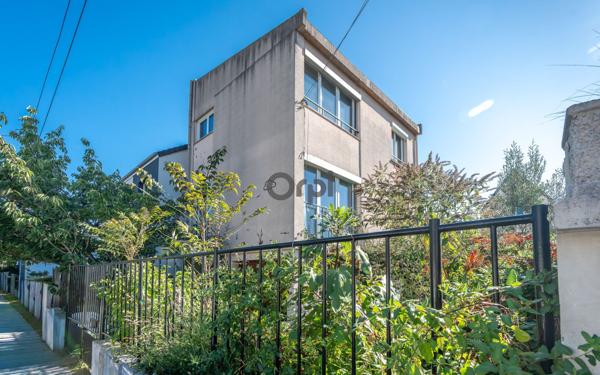 Maison à vendre    3 pièces •  Saint-Maur-des-Fossés