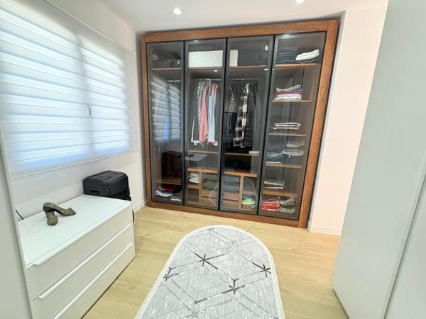 Cabestany (66330) Villa contemporaine de standing type F5 avec piscine et garage