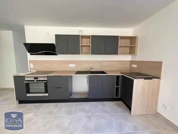 Appartement à louer 3 pièces 65.59m²