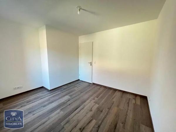 Appartement à louer 3 pièces 65.59m²